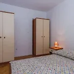 דירה Quiet Getaway Koromačno