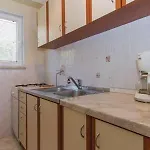 Quiet Getaway דירה *