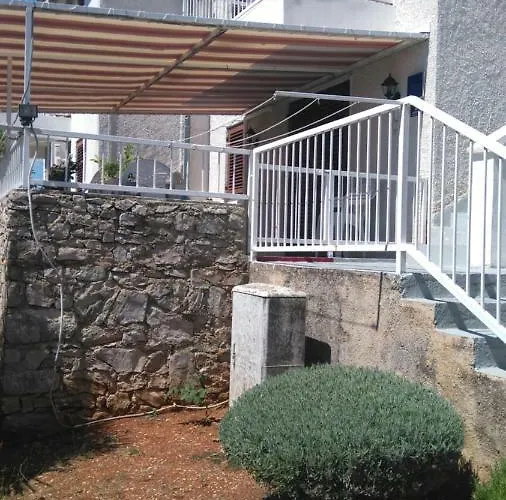 Quiet Getaway Διαμέρισμα Koromačno